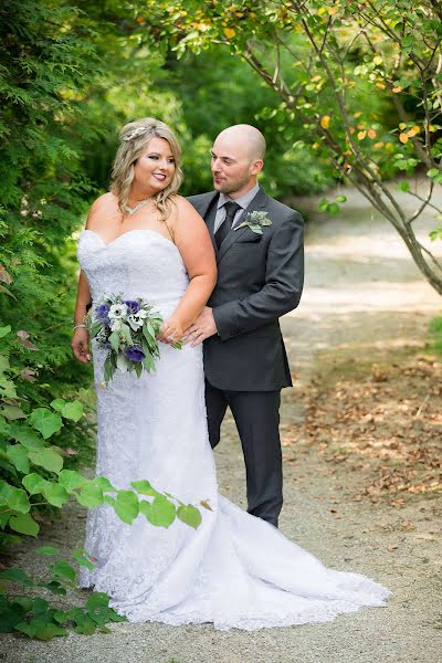 Fotografo di matrimoni Andrea Husted (splashstudios). Foto del 22 aprile 2019