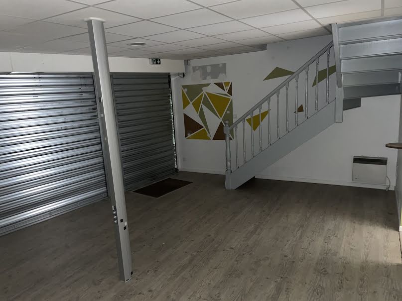 Vente locaux professionnels  85 m² à Lavernose-Lacasse (31410), 149 000 €