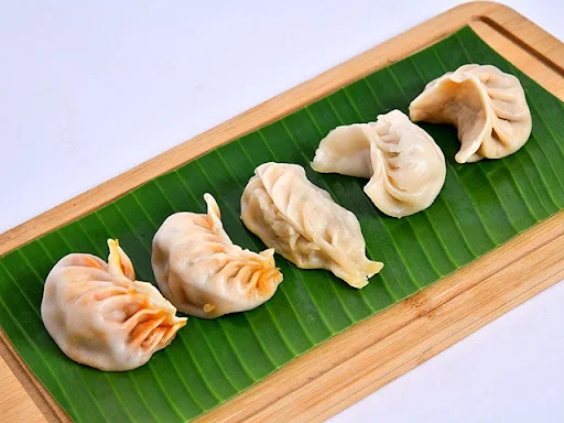 Chicken Peri Peri Momos (5 Pcs) Steamed