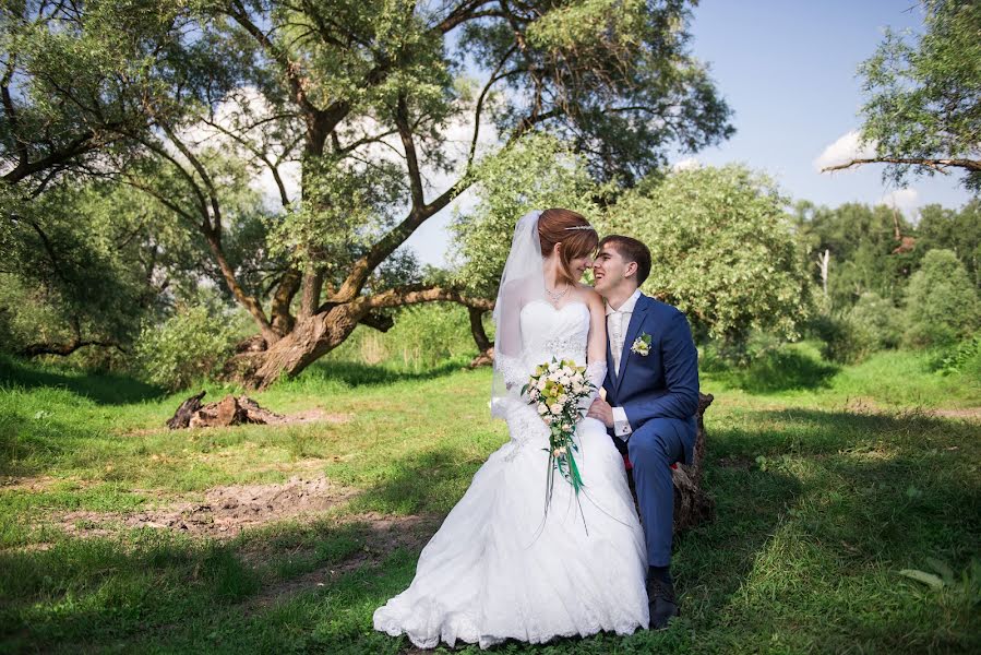 Fotógrafo de casamento Andrey Kiselev (andkiselev). Foto de 2 de abril 2017