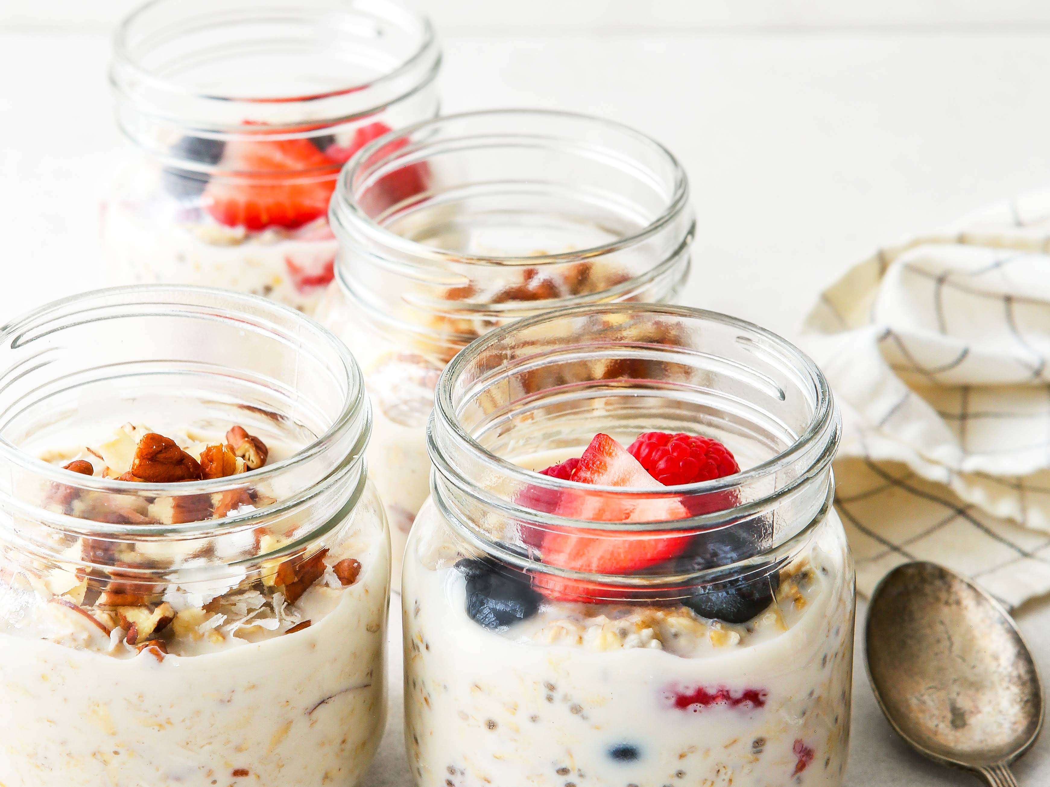 Overnight Slow Cooker Steel Cut Oats in a Jar - Making Thyme for Health