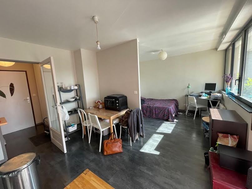 Location  appartement 1 pièce 32 m² à Limoges (87000), 355 €