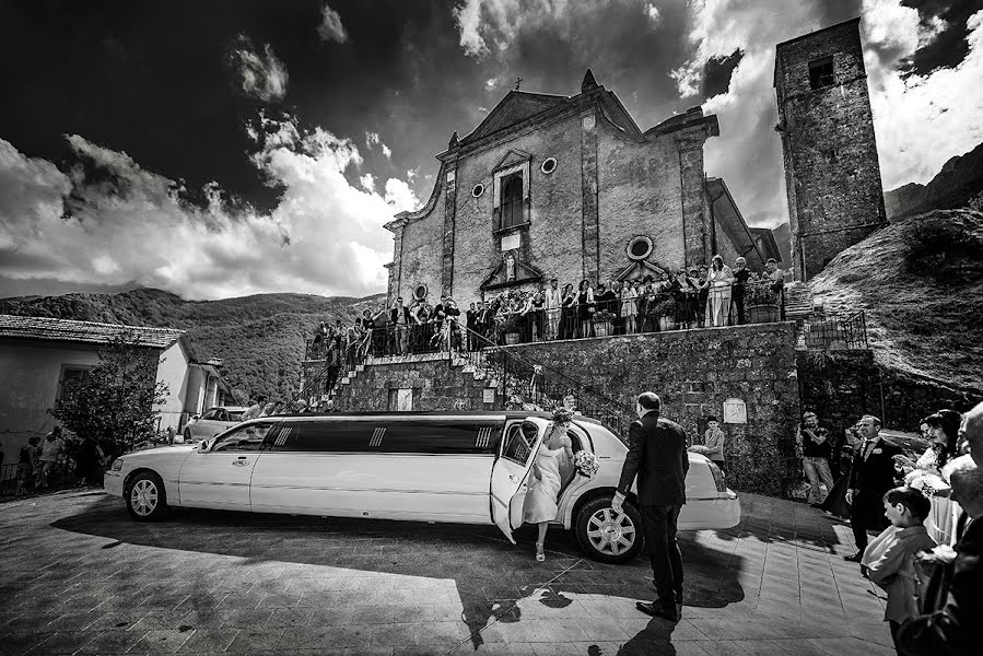 Fotografo di matrimoni Andrea Viviani (viviani). Foto del 6 settembre 2016