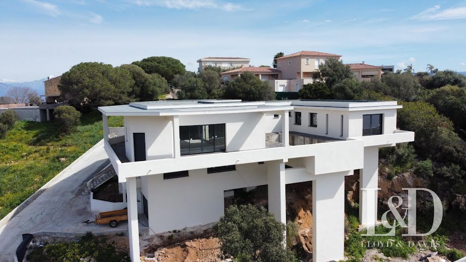 Vente maison 6 pièces 347 m² à Ajaccio (20000), 2 450 000 €