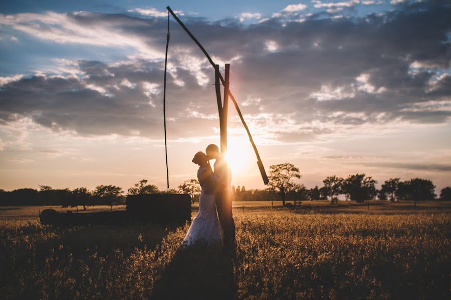 Photographe de mariage Barna Bóna (bonabarna). Photo du 20 août 2017