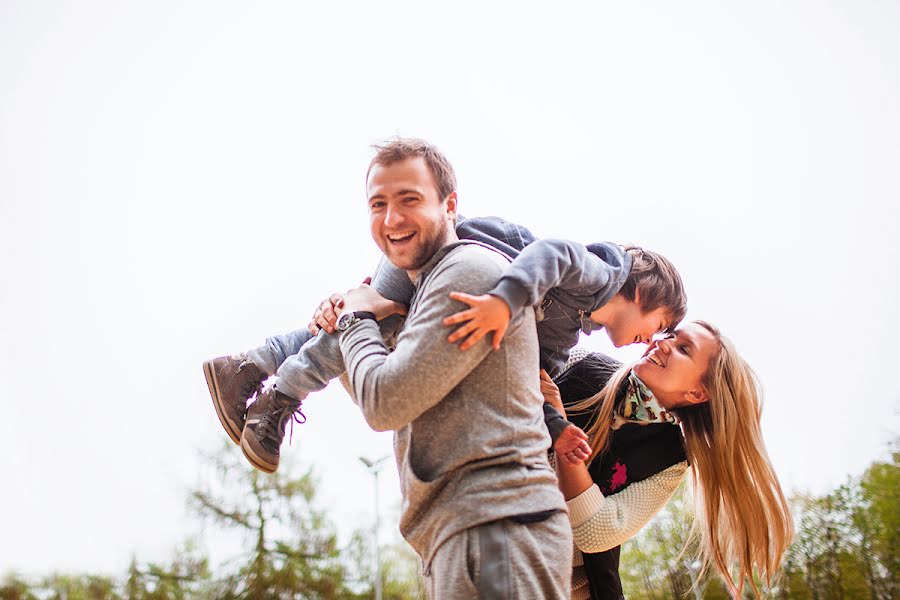 Photographe de mariage Alena Kustova (easytolie). Photo du 29 avril 2014