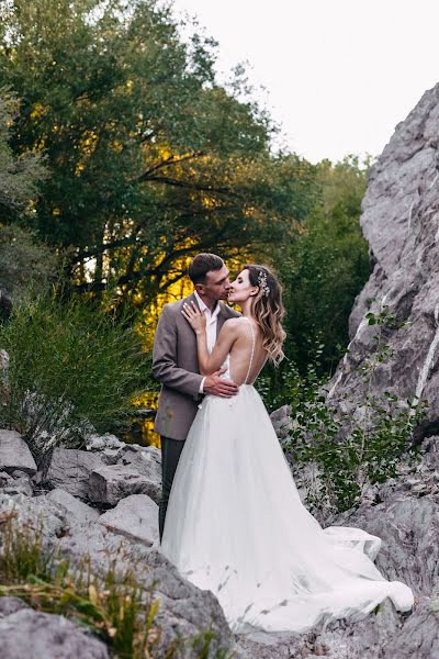 Fotografo di matrimoni Alisa Deriglazova (alicewonder). Foto del 22 gennaio 2019