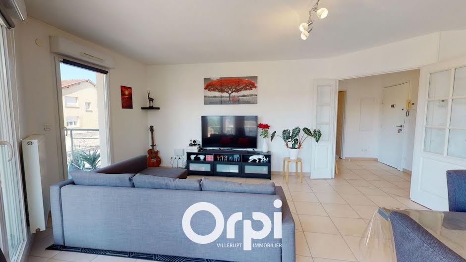 Location meublée appartement 4 pièces 86 m² à Russange (57390), 1 340 €