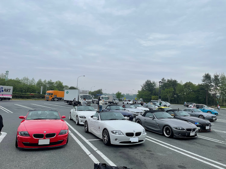 Z4 ロードスターのZ4ロードスター・オフ会に関するカスタム事例の投稿画像1枚目