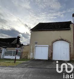 parking à Vergigny (89)