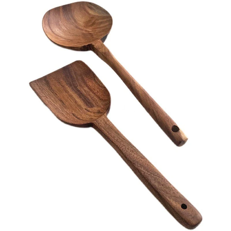 Louche de cuisine coréenne, indispensable pour cuisiner des plats coréens authentiques. Résistante à la chaleur, facile à nettoyer et parfaite pour servir.