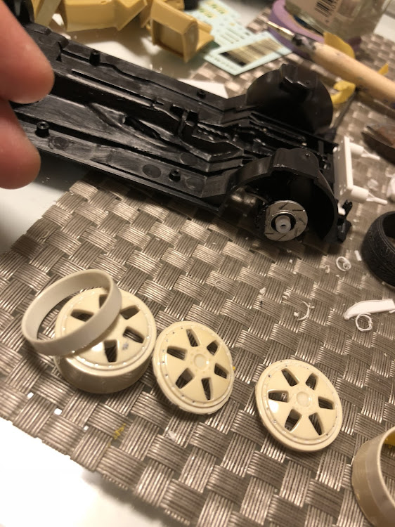 ENDLESS-30vip244produceさんが投稿した卓上☆麗心愚・プレジデントプラモデル・車プラモデルに関するカスタム事例の投稿画像3枚目