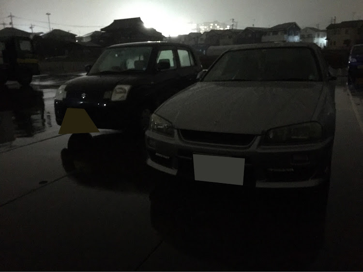 アルトの駐車場にて・コロナウイルスに負けるな・雨ですねに関するカスタム事例の投稿画像1枚目