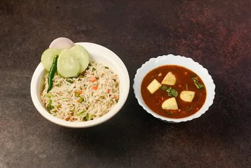 Veg Fried Rice And Hot Garlic Paneer 4pcs With Salad