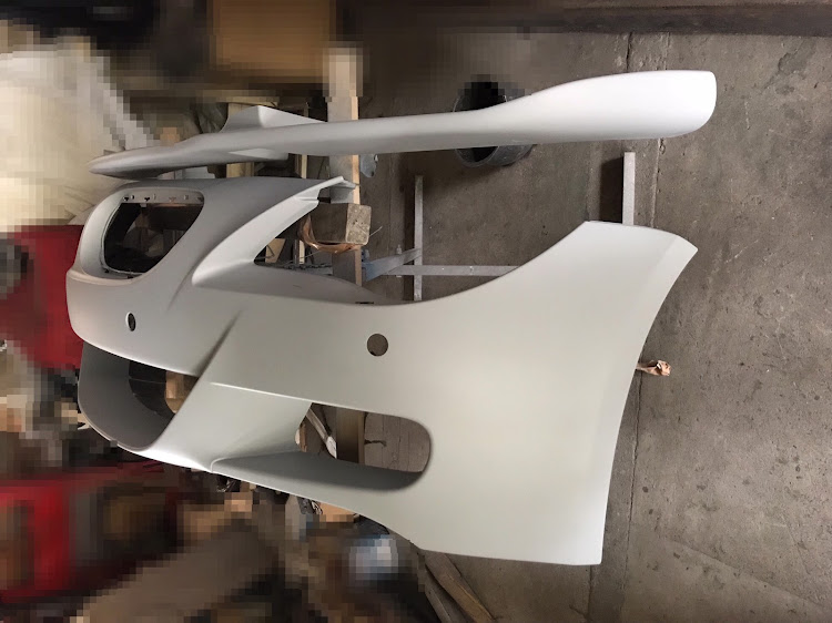 6シリーズのbmw・BMW E63・BMW 6に関するカスタム事例の投稿画像1枚目