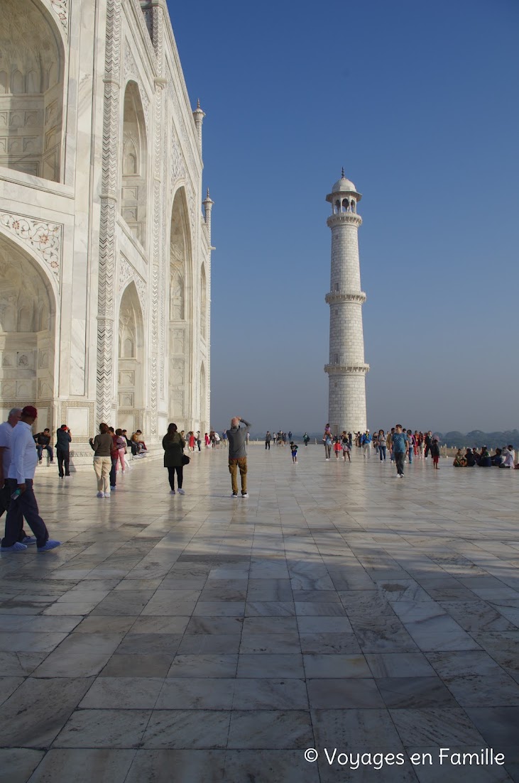 minaret taj mahal