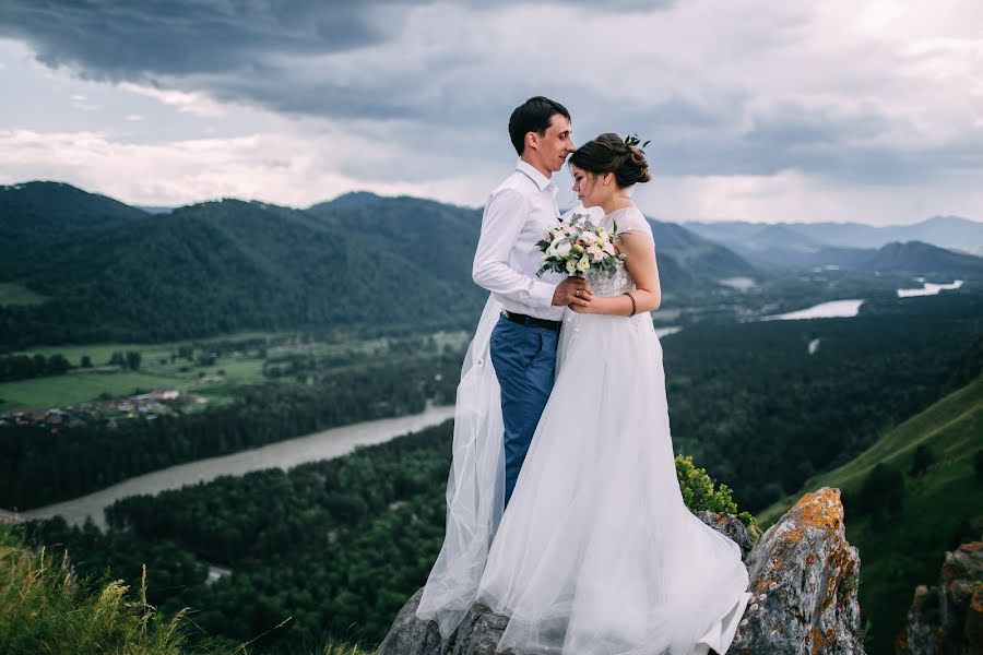 Fotógrafo de casamento Kseniya Romanova (romanova). Foto de 23 de setembro 2018