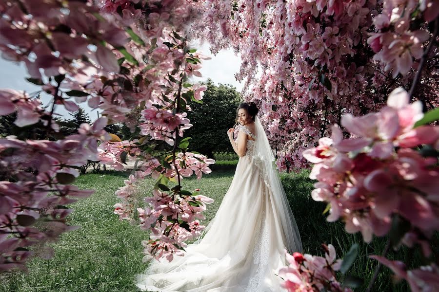 Pulmafotograaf Ruslan Fedyushin (rylik7). Foto tehtud 1 mai 2019