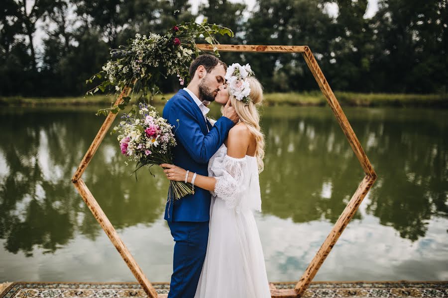 Fotógrafo de casamento Pavlina Faragova (prokupkova). Foto de 14 de agosto 2018