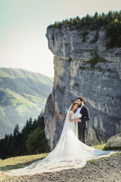 Fotógrafo de casamento Yasin Adanur (papyonajans). Foto de 2 de novembro 2020