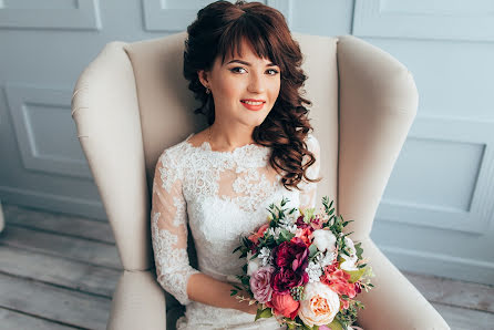 Fotógrafo de bodas Olya Rogozhina (olyaro). Foto del 27 de abril 2016