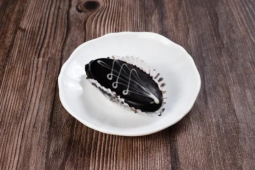 Choco Boat Pastry