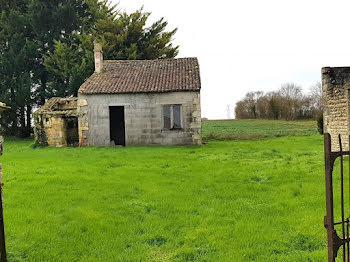 maison à Bernay-Saint-Martin (17)