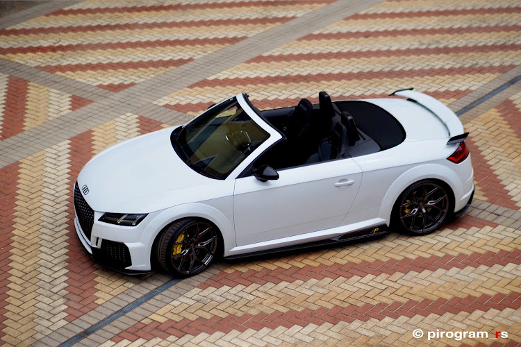 TT RS クーペのアウディ・いつもイイネ&コメントありがとうございます🙇‍♂️・AUDI TT MEETING IN LOTTE  2024・TTに関するカスタム事例の投稿画像1枚目