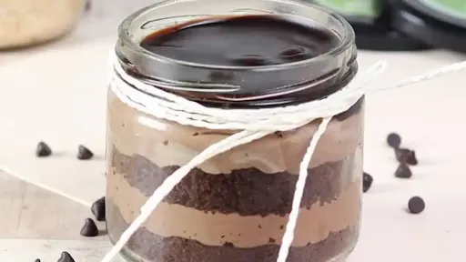 Chocolate Mousse Jar Cake