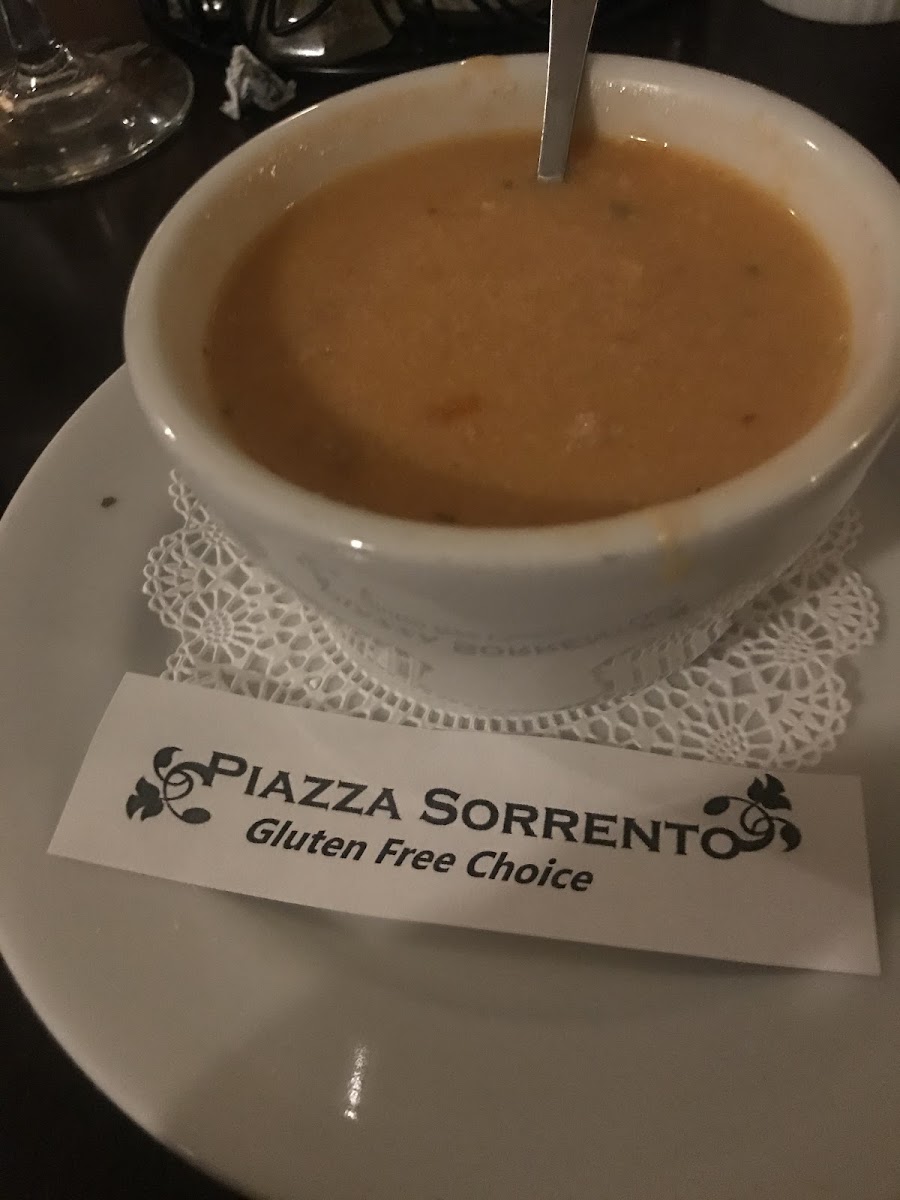 Delicious lobster bisque! Every course of my meal came out labeled with this paper. Such a relief to find a nice restaurant like this that’s so accommodating!