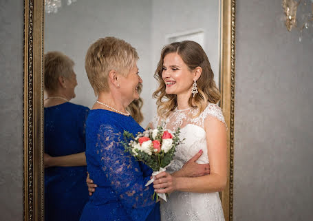 Fotografo di matrimoni Aleksandra Znosko (aleksandra757). Foto del 26 marzo 2019