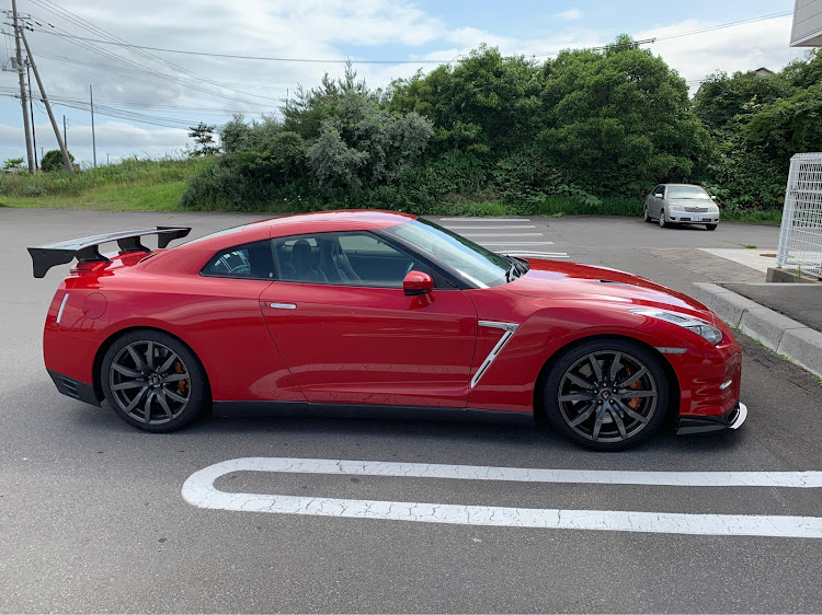 NISSAN GT-Rの恵山・山川牧場に関するカスタム事例の投稿画像9枚目