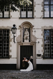 Wedding photographer Anna Naert (magicflashphoto). Photo of 25 June 2023