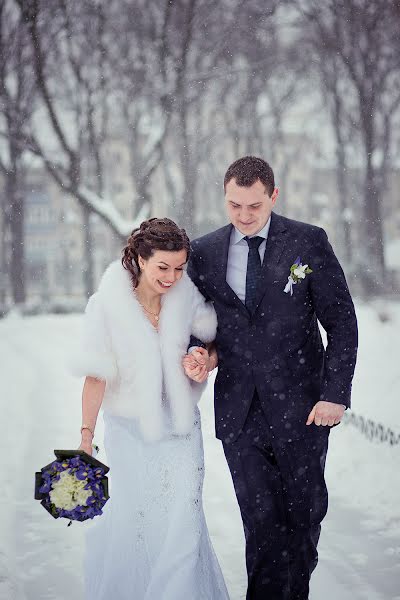 Wedding photographer Yuliya Bulash (julia-gemini). Photo of 20 January 2014