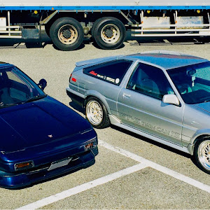 カローラレビン AE86