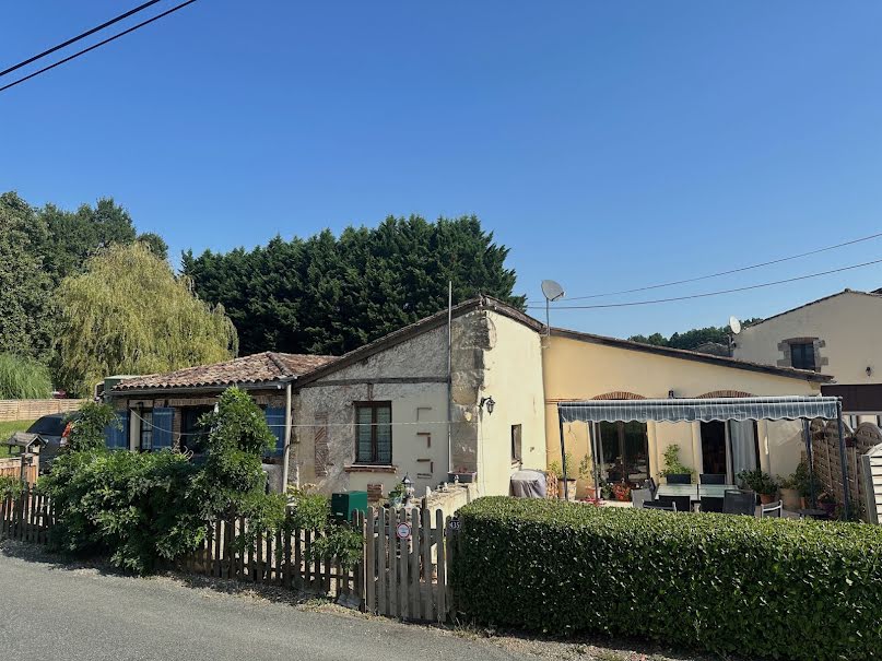 Vente maison 6 pièces 122 m² à Montazeau (24230), 185 000 €