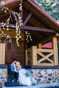 Fotógrafo de casamento Naska Odincova (ecehbka). Foto de 9 de maio 2016