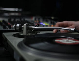 djing vinyl vs digital beatmatching