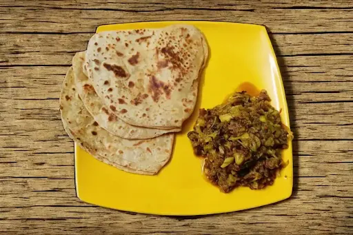 Egg Bhurji With Paratha Combo