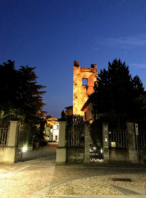 118 этажей к тайне Мона Лизы или 5 дней в Ломбардии (Бергамо, Изео май 2018)