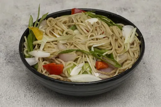 Hakka Noodles - Veg