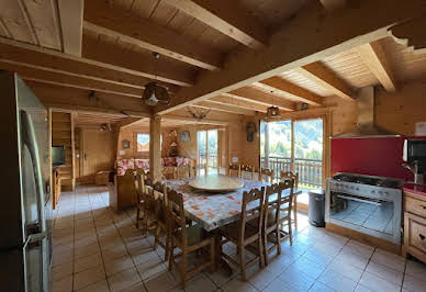 Chalet avec terrasse 4