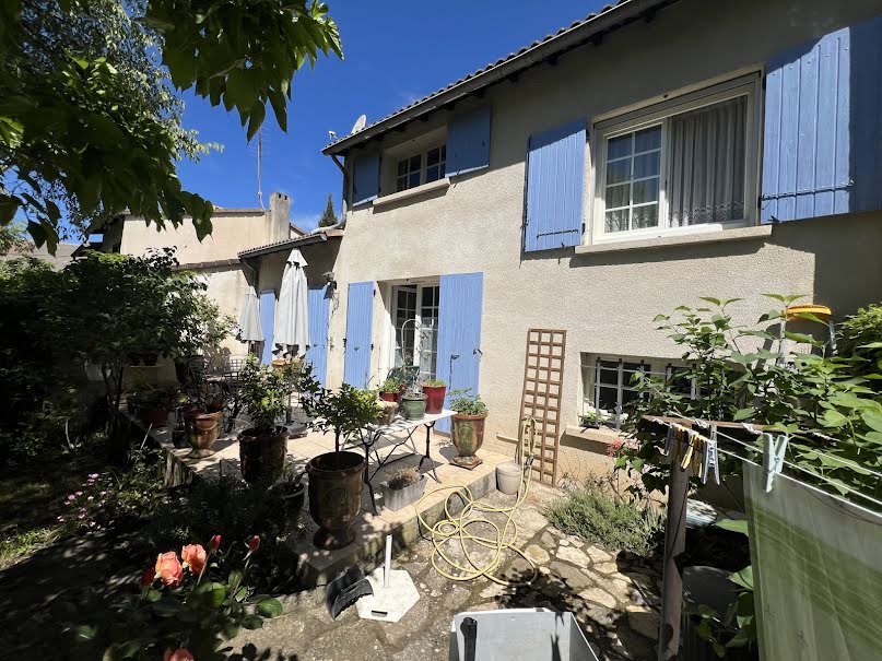 Vente villa 5 pièces 97 m² à Nimes (30000), 309 000 €