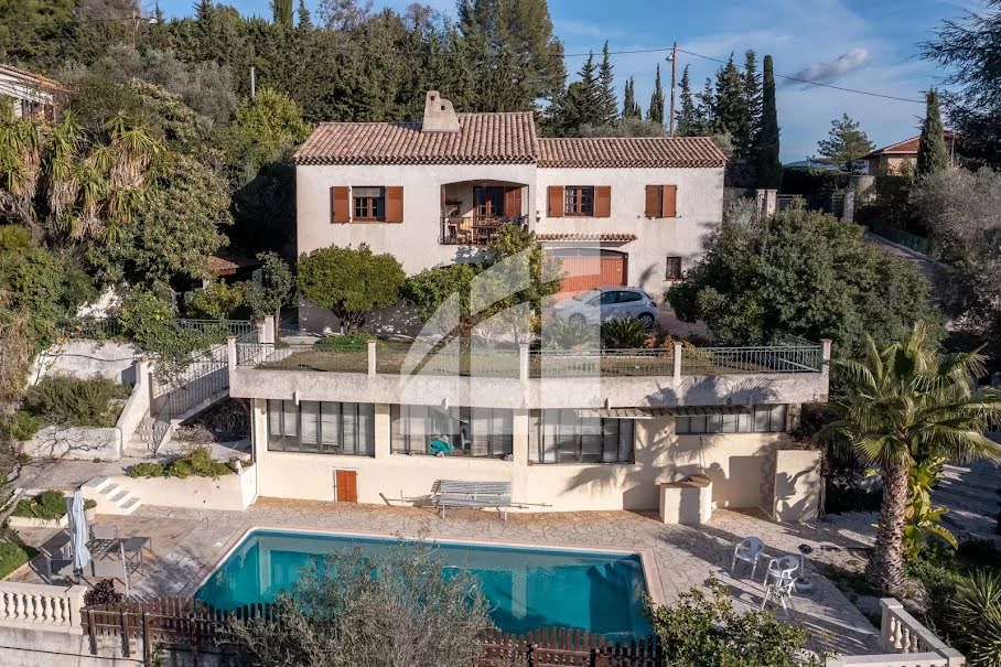 Vente maison 4 pièces 163.4 m² à Nice (06000), 940 000 €