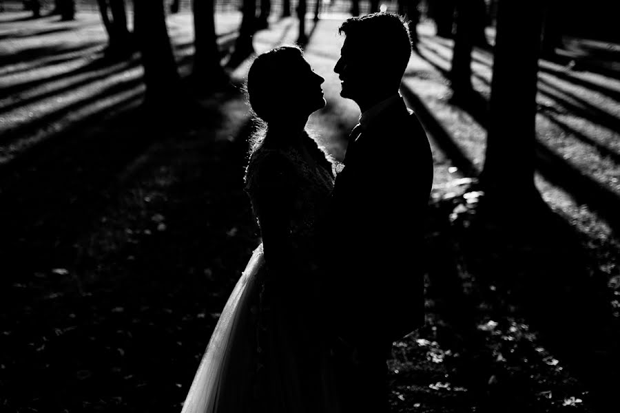 Fotógrafo de casamento Vali Matei (matei). Foto de 27 de setembro 2016
