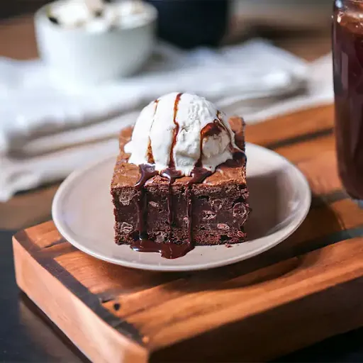 Hot Brownie With Ice Cream