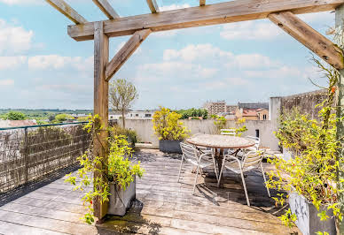 Apartment with terrace 17