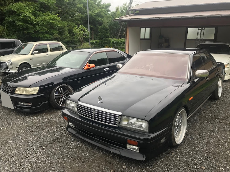 シーマの31シーマ・RB26・MT車に関するカスタム事例の投稿画像3枚目