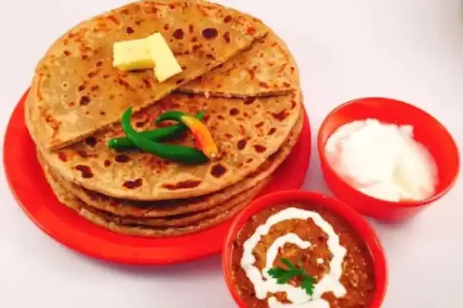 Desi Ghee Pyaz Mirchi Paratha