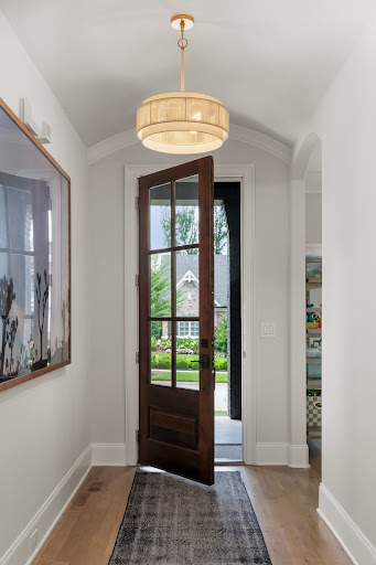 House entrance with glass door - House purchase in College Grove, 4 bedrooms